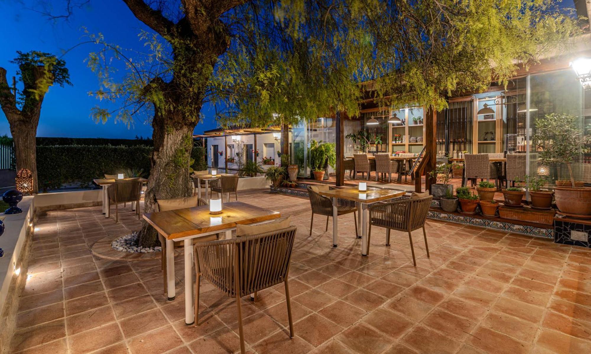B&B Casa Adelante Sevilla เอสปาร์ตินาส ภายนอก รูปภาพ